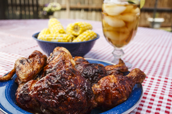 barbecue chicken and corn on the cob