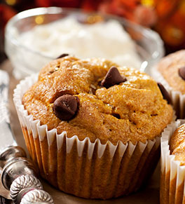 pumpkin chocolate chip breakfast muffins