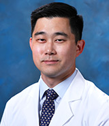 Dr. Michael G. Kim is a fellowship-trained UCI Health neurosurgeon who specializes in skull base surgery services.