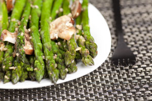 mushrooms and asparagus