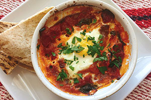 Spinach and tomato egg bake