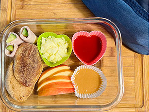 DIY Heart Pizza Lunchable - School Lunch Box - Baby Foode