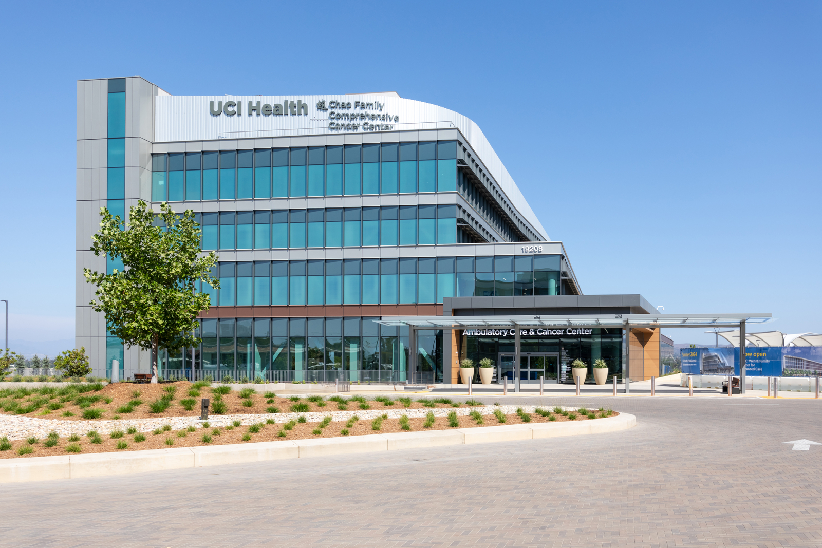 Exterior photo of the Chao Family Comprehensive Cancer Center and Ambulatory Care building in Irvine.