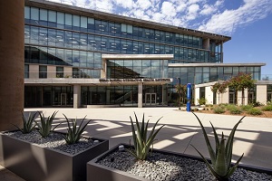 Susan Samueli Integrative Health Institute front facade 300x200