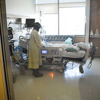 UCI Health respiratory therapist who cares for COVID-19 patients having difficulty breathing