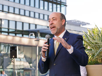 uci health president and ceo chad t lefteris speaks outdoors in front of the new uci health — irvine acute care hospital on its opening day dec 10 2025