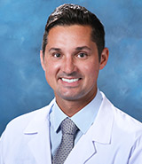 Dr. Ryan DiGiovanni is a UCI Health orthopedic surgeon who specializes in adult reconstructive surgery.