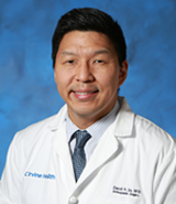 Dr. David So is a UCI Health orthopedic surgeon who specializes in hip and knee surgery.