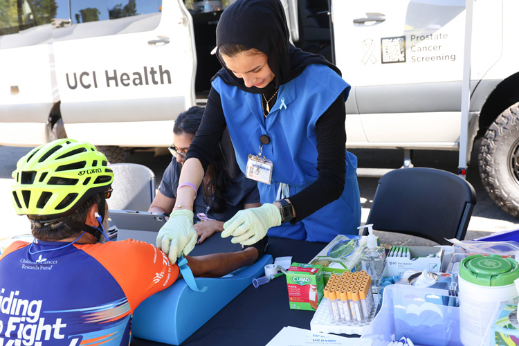 participants in the 2025 uc irvine anti-cancer challenge donate blood