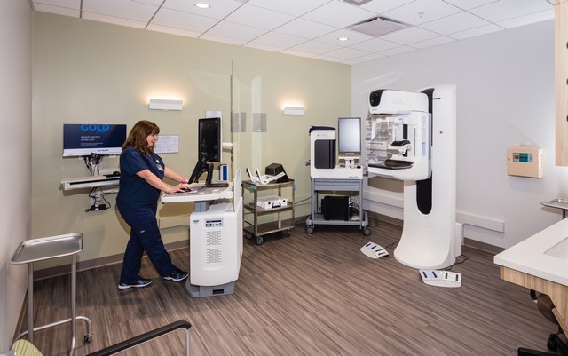 UCI Health – Yorba Linda provides advanced 3D mammograms to detect breast cancer earlier and with greater accuracy than standard digital mammography.