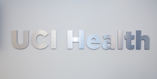 08 UCI Health logo