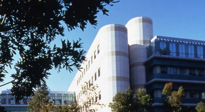 An exterior view of the Chao Family Comprehensive Cancer Center in 2003